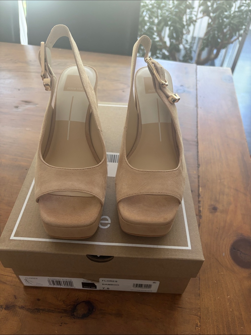 Dolce vita platform size 7.5